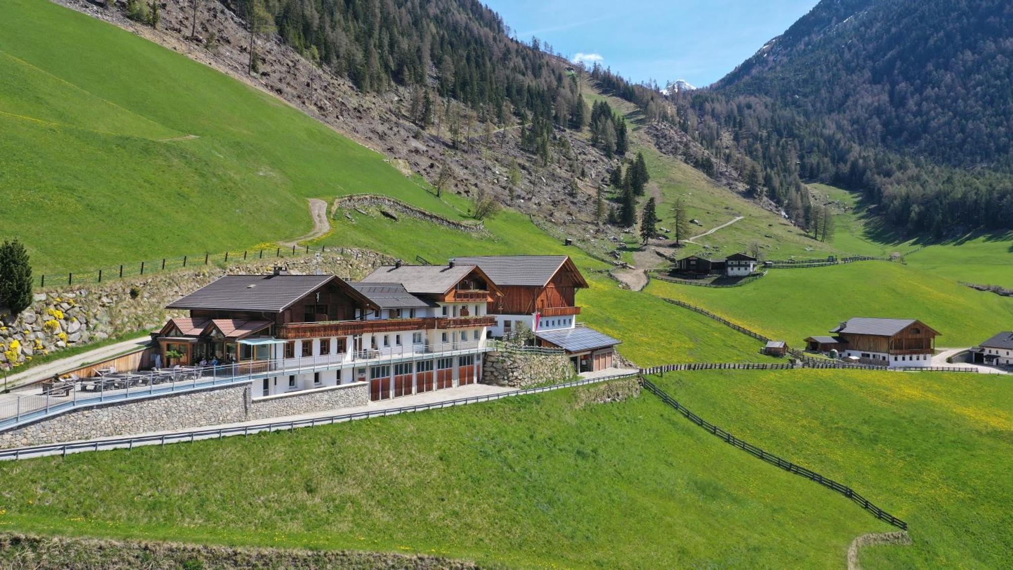 Roanerhof Aparthotel Campo Tures Ngoại thất bức ảnh